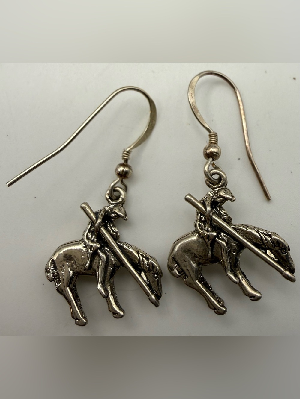 Vintage Southwestern Sterling Silver End of the Trail Dangle Earrings